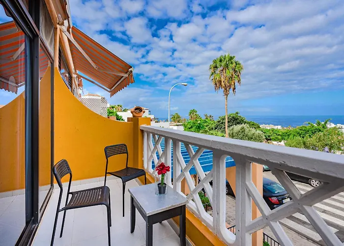 The Sunset View Адехе